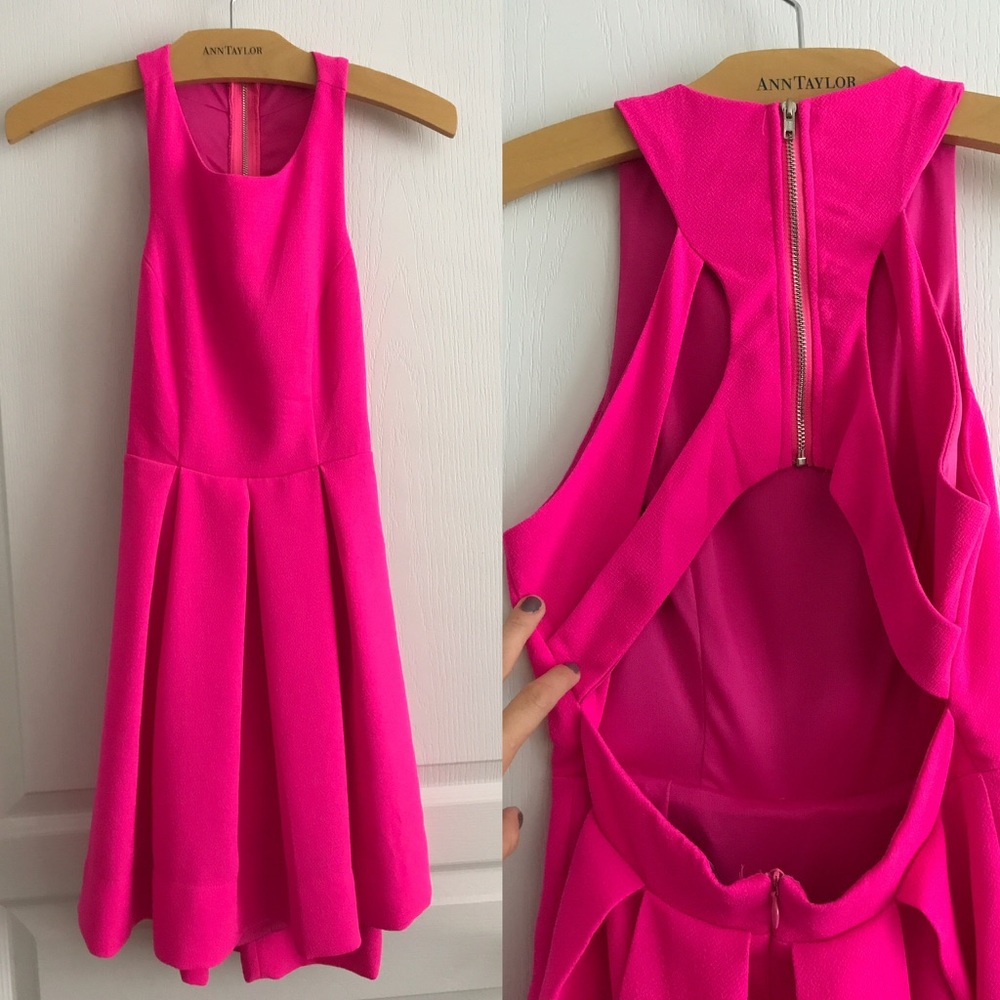Lulus pink pleated skater dress size XS